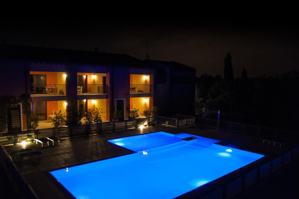 Agriturismo Ai Tre Fienili 폰티술민치오 외부 사진