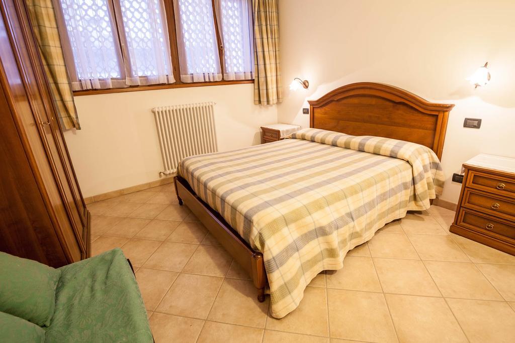 Agriturismo Ai Tre Fienili 폰티술민치오 객실 사진
